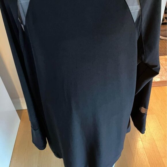 Black Tunic With Mesh Accents - Picture 5 of 5
